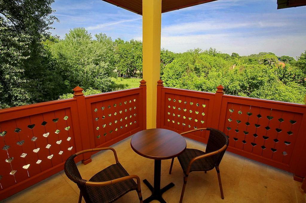 Hôtel Vila Palić Extérieur photo