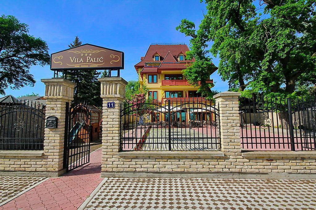 Hôtel Vila Palić Extérieur photo
