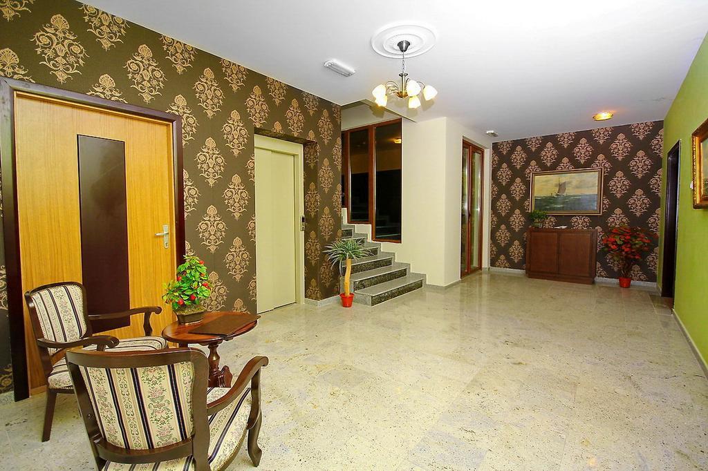Hôtel Vila Palić Extérieur photo