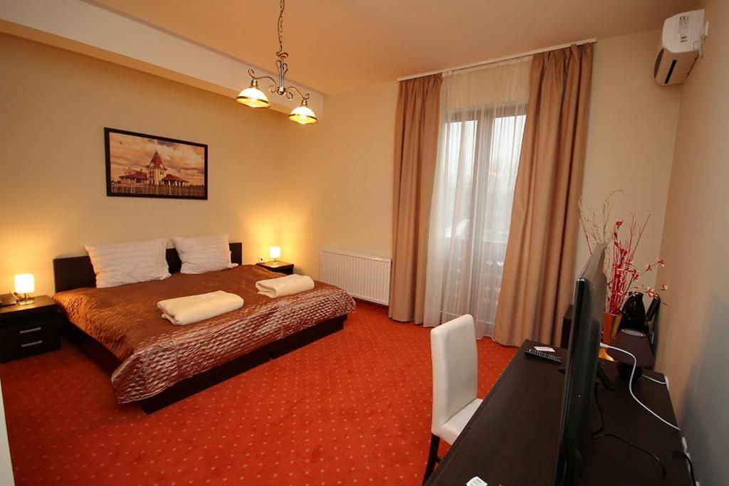 Hôtel Vila Palić Extérieur photo