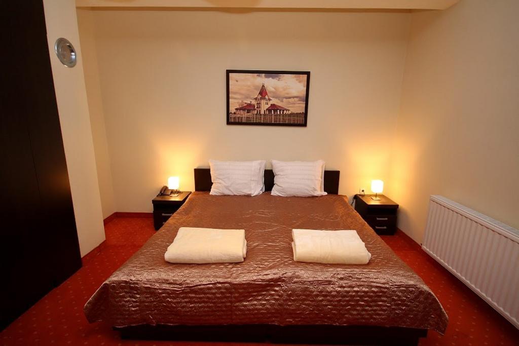 Hôtel Vila Palić Extérieur photo