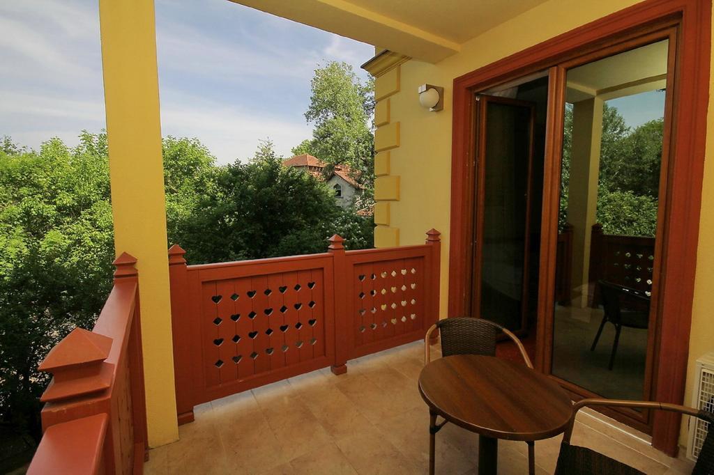 Hôtel Vila Palić Extérieur photo